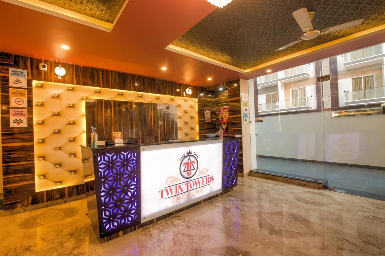 Twin Towers Bed & Breakfast Greater Noida Eksteriør bilde