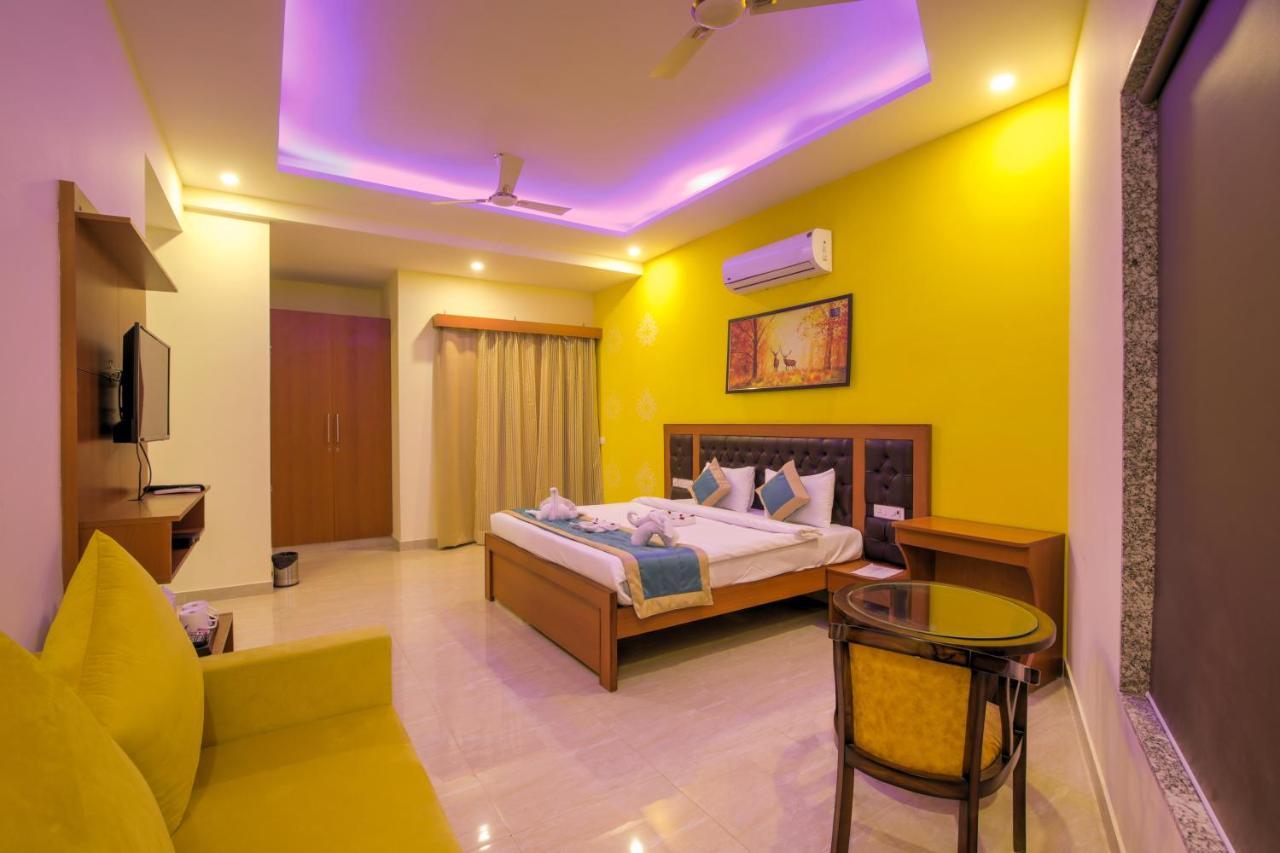 Twin Towers Bed & Breakfast Greater Noida Eksteriør bilde